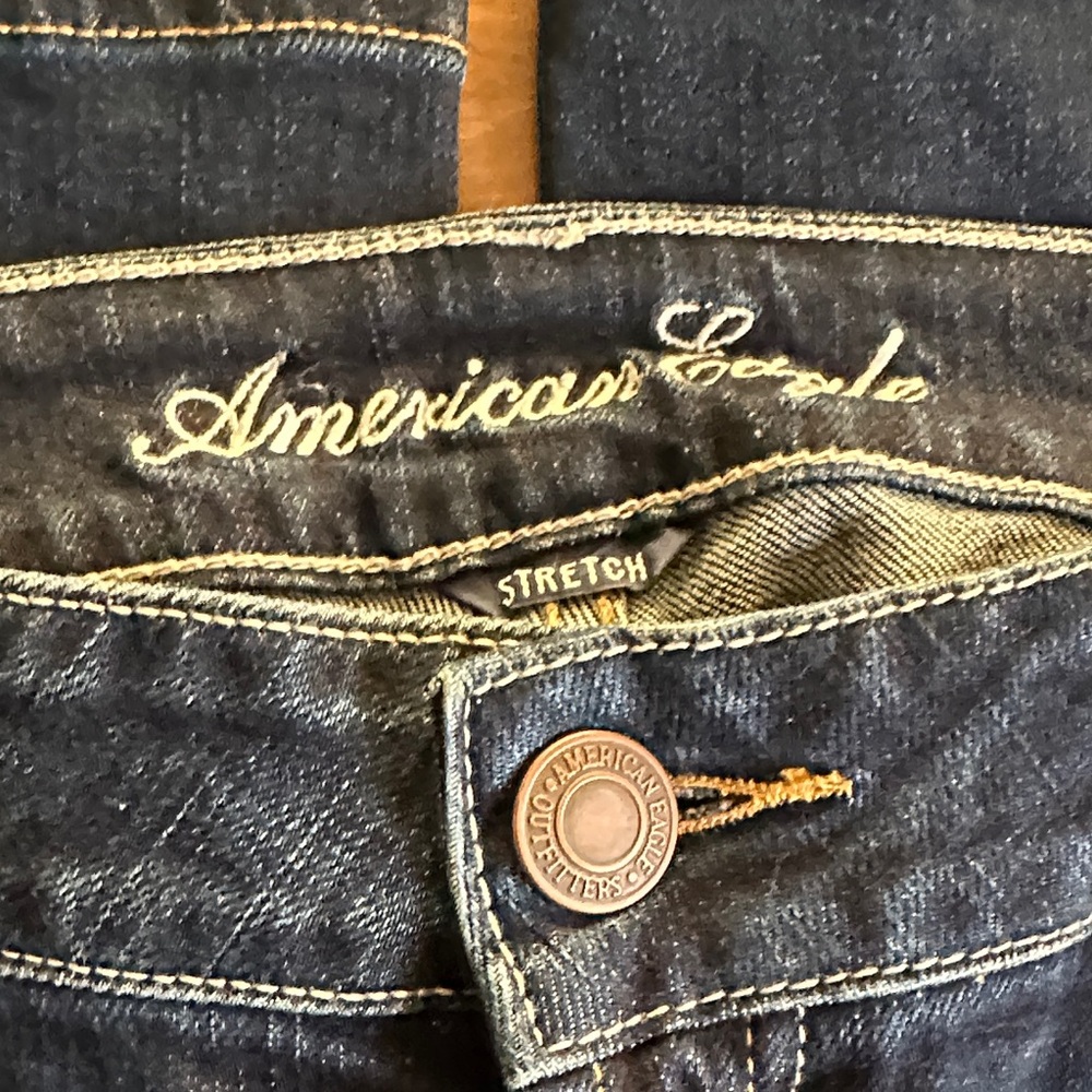 American Eagle Outfitters Dark Blue Denim Jeans - Picture 3 of 6